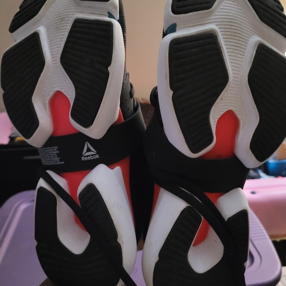 Shoes - Picture 2 of 2